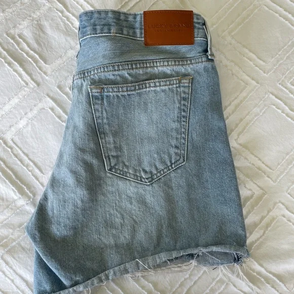 Lucky Brand Denim Boyfriend Short - Picture 3 of 6